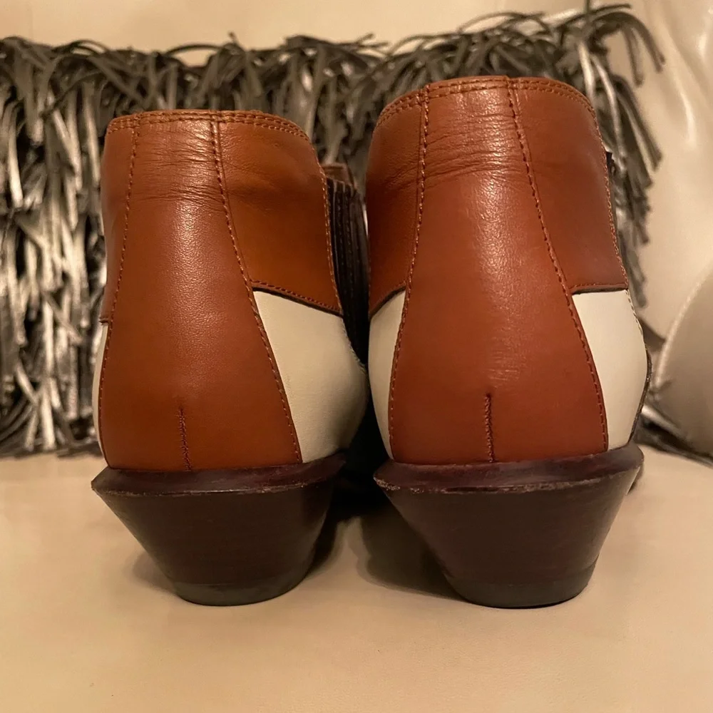 Coach multicolor patchwork booties. Size 6 1/2. - Picture 5 of 6